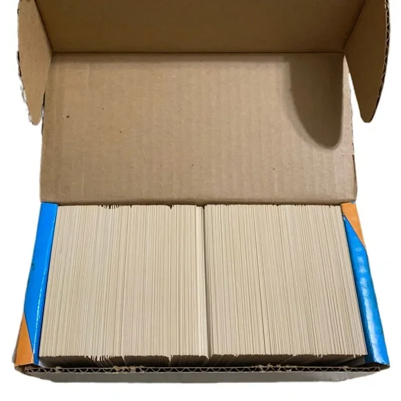 1992-93 Topps NBA Basketball Cards Box Set - Picture 3 of 6